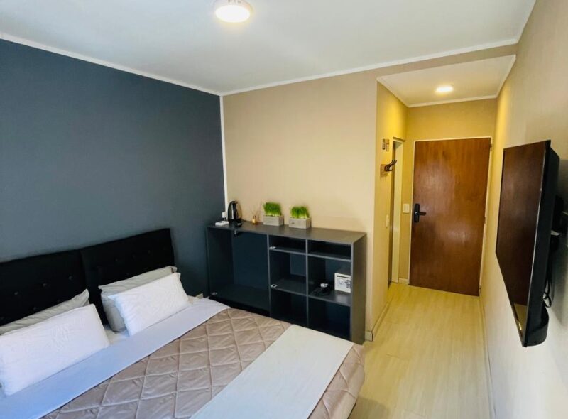 HOTEL SUITE & HOSTEL