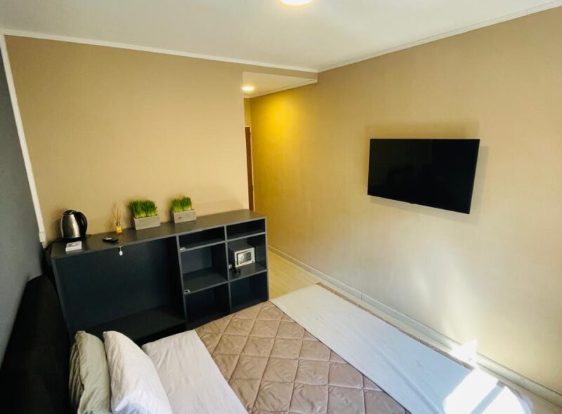 HOTEL SUITE & HOSTEL