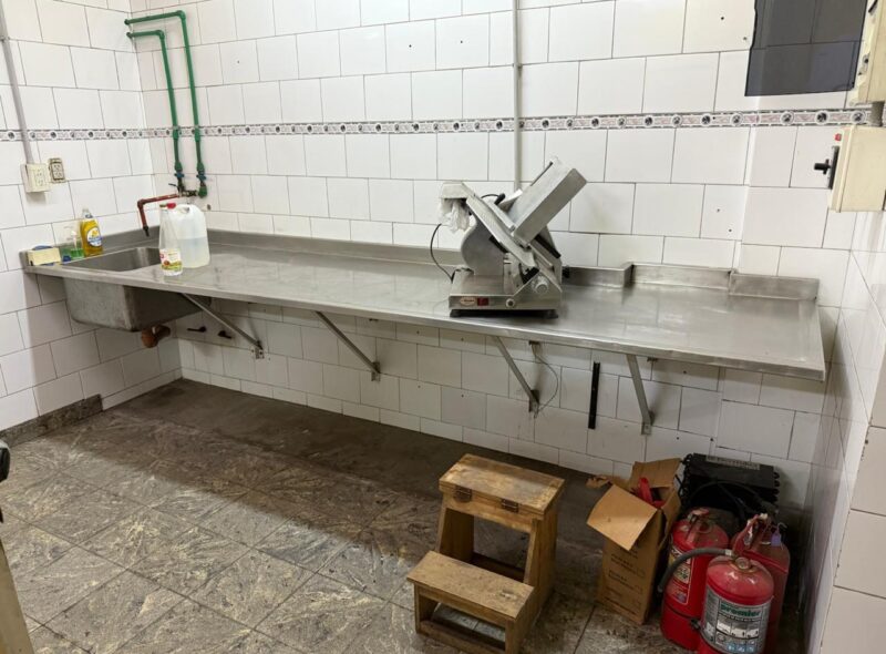 PASTELERIA FABRICA DE SANDWICHS DE MIGA