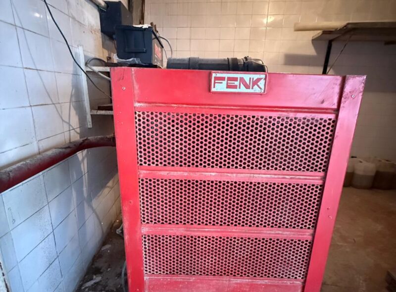 FABRICA DE TAPAS DE EMPANADAS POR RENOVACIÓN GRUPO ELECTRÓGENO MAQUINARIA CAMARAS DE FRÍO Y MÁS