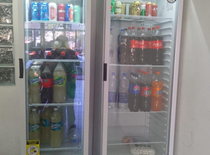 FIAMBRERIA QUESERIA TODO COMO NUEVO TRES MESES DE USO