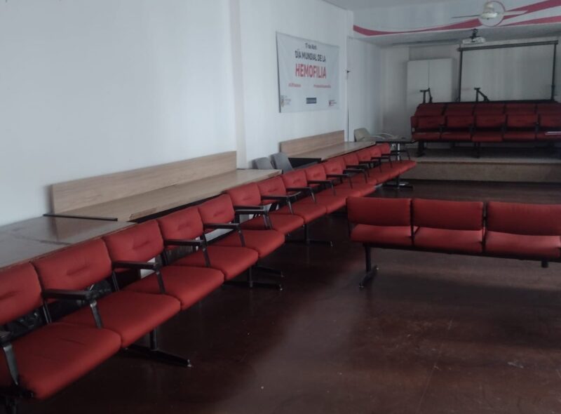 MOBILIARIO DE CENTRO MÉDICO PRIMERA ETAPA