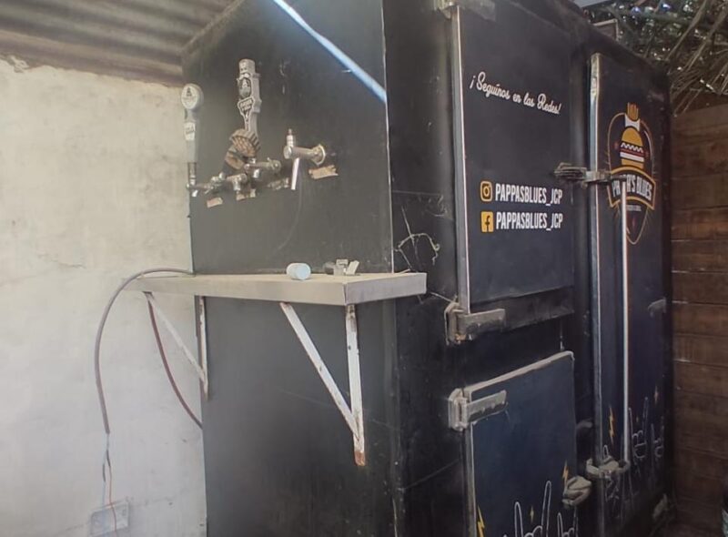 HAMBURGUESERÍA RESTO