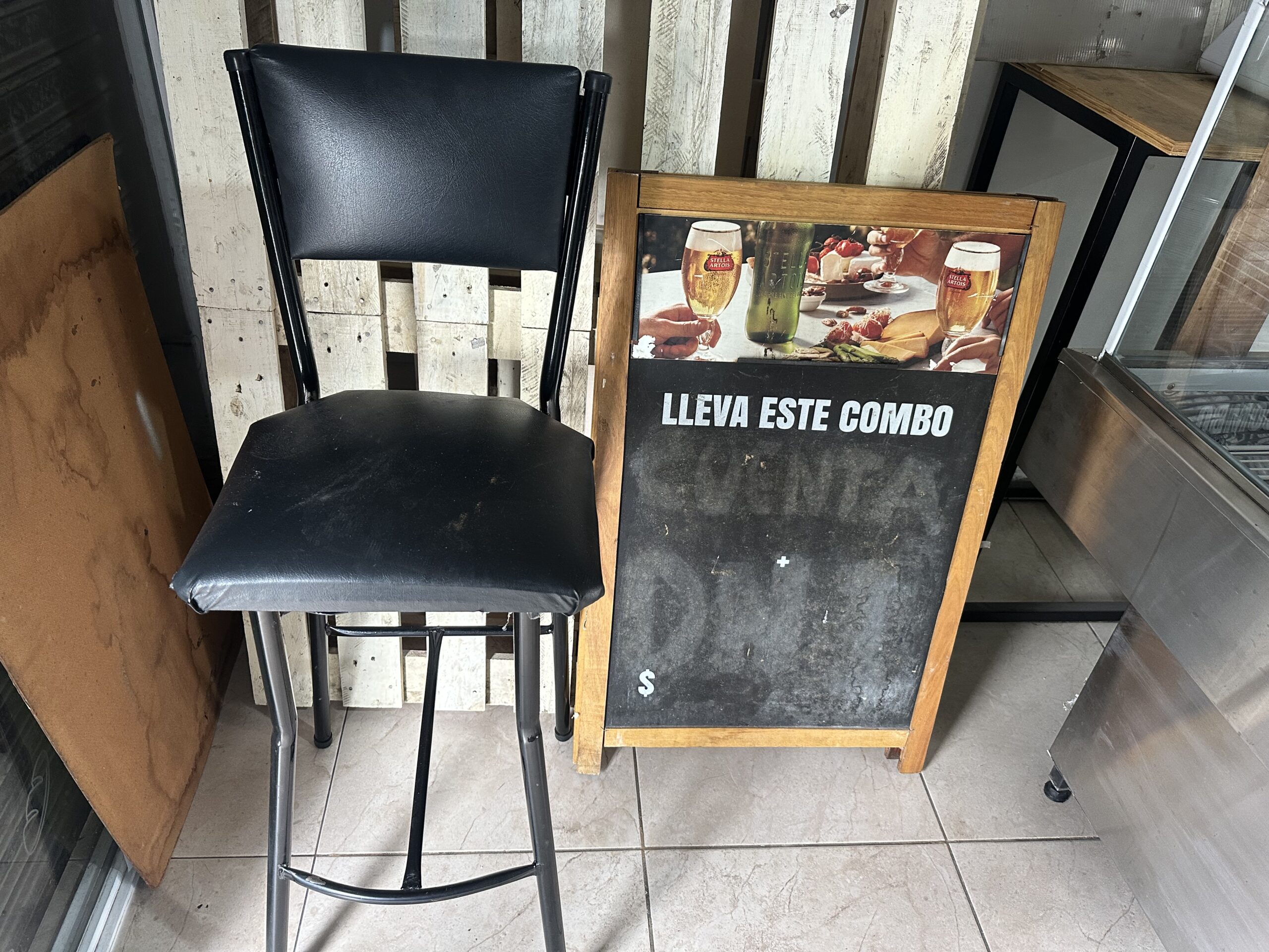 FIAMBRERIA QUESERIA TODO COMO NUEVO TRES MESES DE USO