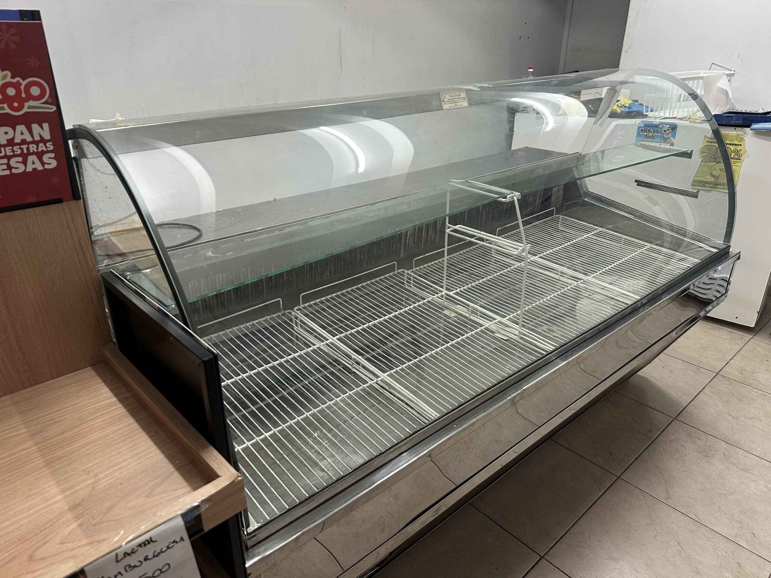 FIAMBRERIA QUESERIA TODO COMO NUEVO TRES MESES DE USO