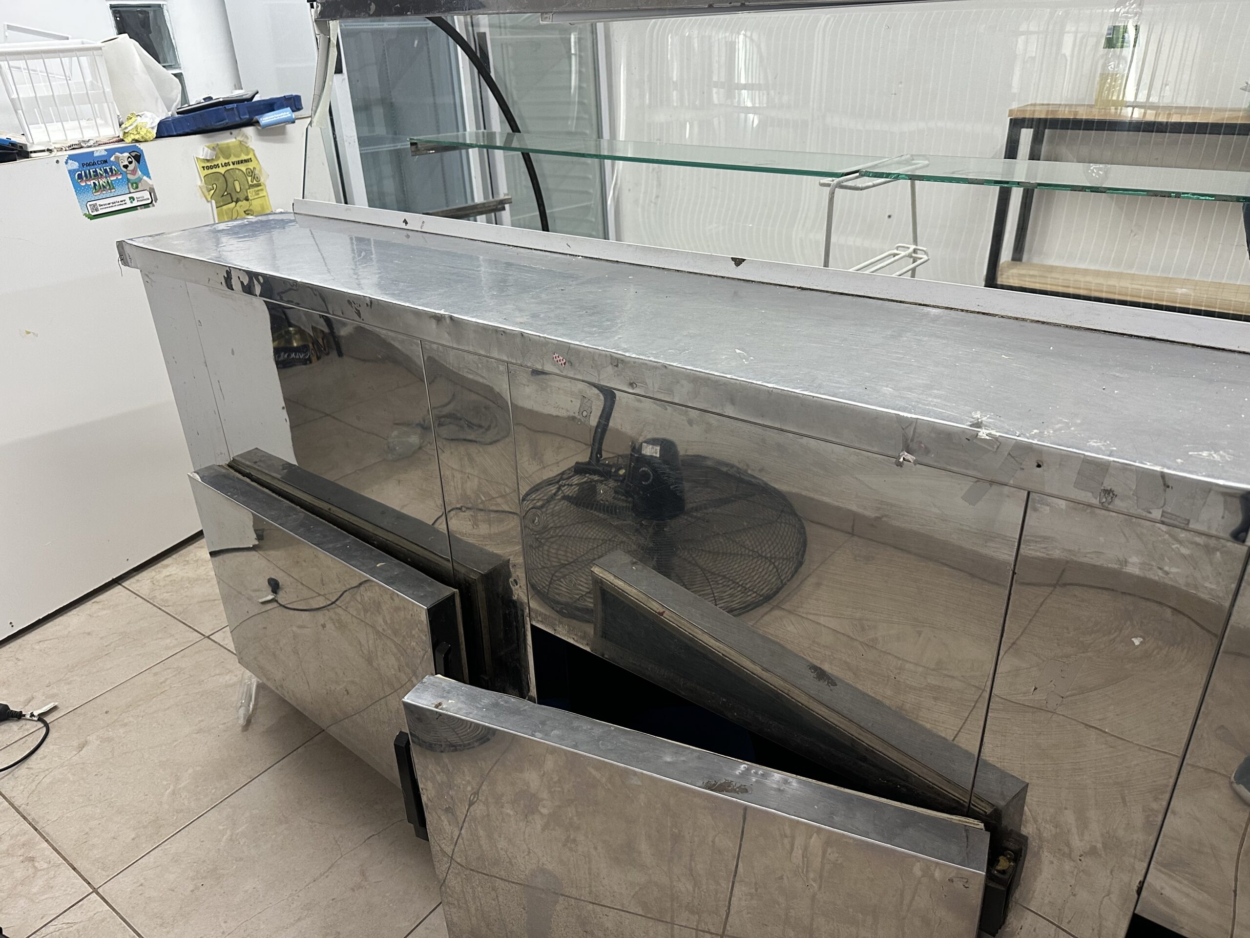 FIAMBRERIA QUESERIA TODO COMO NUEVO TRES MESES DE USO