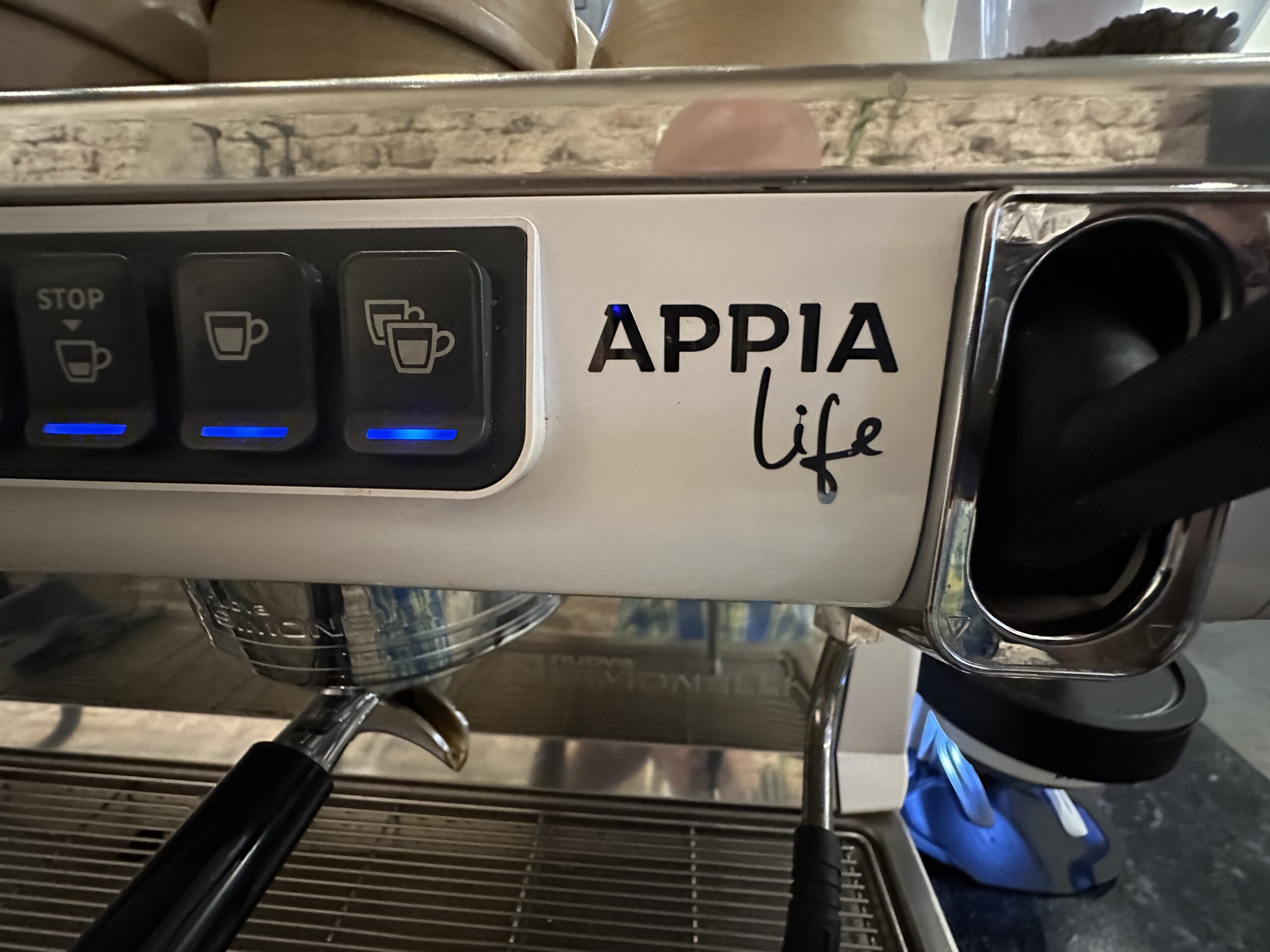 CAFETERÍA RESTÓ EN PALERMO HOLLYWOOD