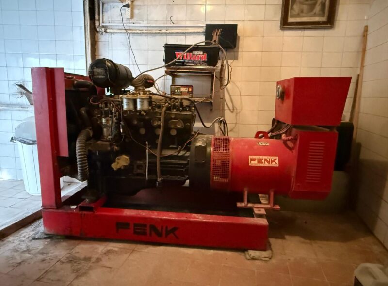 FABRICA DE TAPAS DE EMPANADAS POR RENOVACIÓN GRUPO ELECTRÓGENO MAQUINARIA CAMARAS DE FRÍO Y MÁS