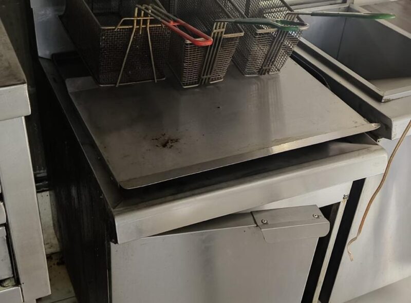 HAMBURGUESERÍA RESTO