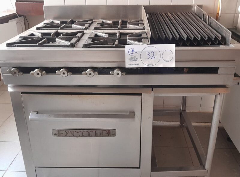 MOBILIARIO DE CENTRO MÉDICO PRIMERA ETAPA