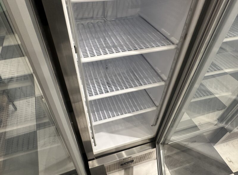 LOCAL GASTRONOMICO CONGELADOS