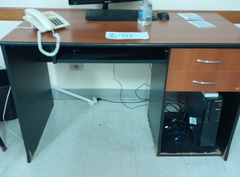 MOBILIARIO DE CENTRO MÉDICO