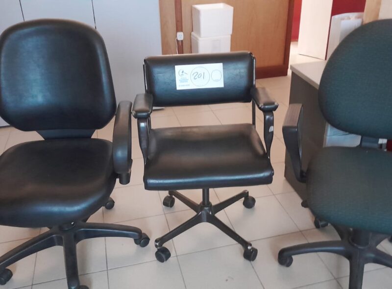 MOBILIARIO DE CENTRO MÉDICO