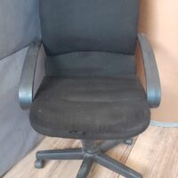 SILLAS DE OFICINA Y VARIOS