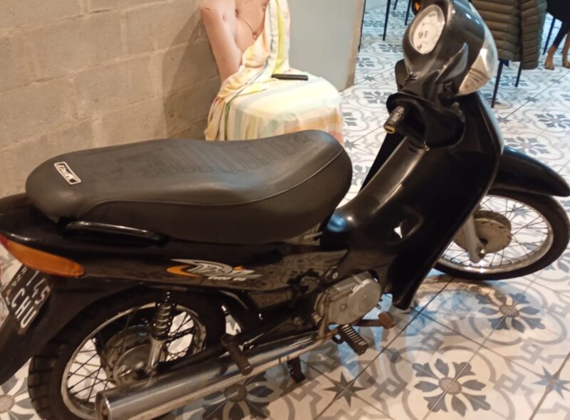 AUTOMOTORES