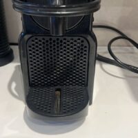 MOBILIARIO DE CASA DE PRIMER NIVEL