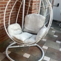 MOBILIARIO DE CASA DE PRIMER NIVEL