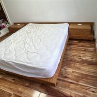 MOBILIARIO DE CASA DE PRIMER NIVEL