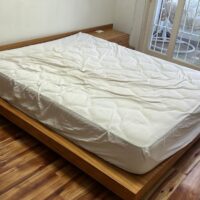 MOBILIARIO DE CASA DE PRIMER NIVEL