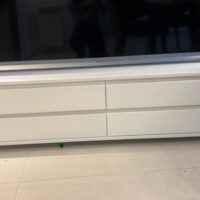 MOBILIARIO DE CASA DE PRIMER NIVEL