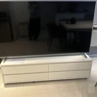 MOBILIARIO DE CASA DE PRIMER NIVEL