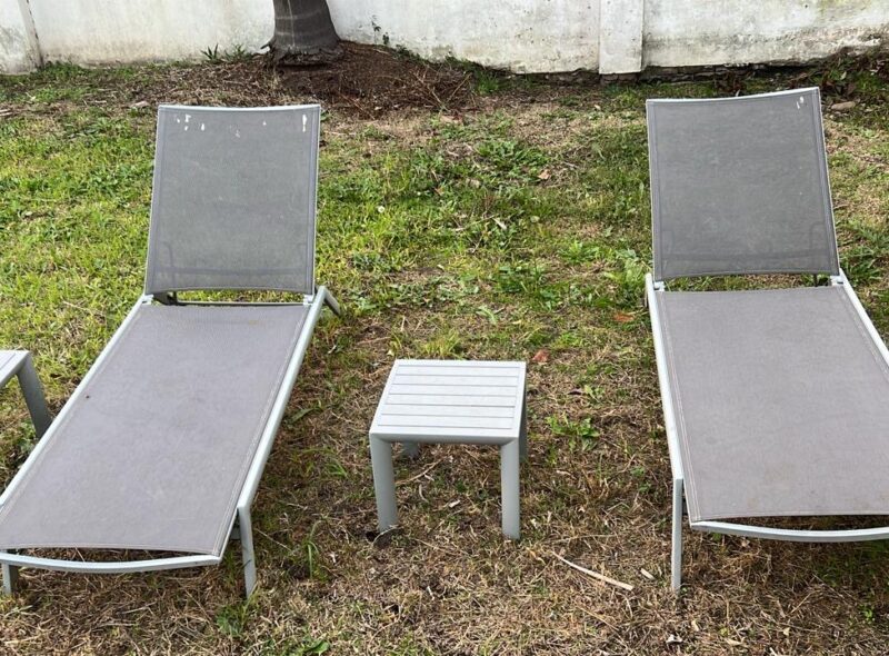 MOBILIARIO DE CASA DE PRIMER NIVEL