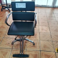 PELUQUERÍA Y CENTRO DE ESTÉTICA