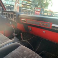 AUTOMOTORES Y MOTOCICLETAS