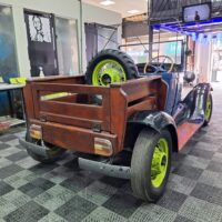 AUTOMOTORES Y MOTOCICLETAS