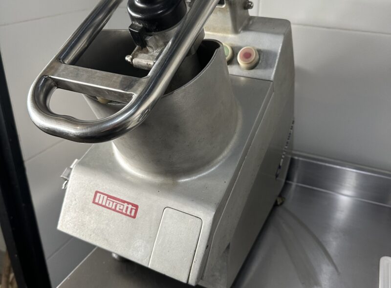EQUIPAMIENTO GASTRONÓMICO SUSHI FBC