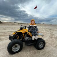 AUTOMOTORES Y MOTOCICLETAS