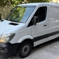 AUTOMOTORES Y MOTOCICLETAS