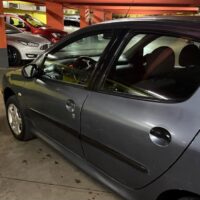 AUTOMOTORES Y MOTOCICLETAS