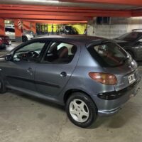 AUTOMOTORES Y MOTOCICLETAS
