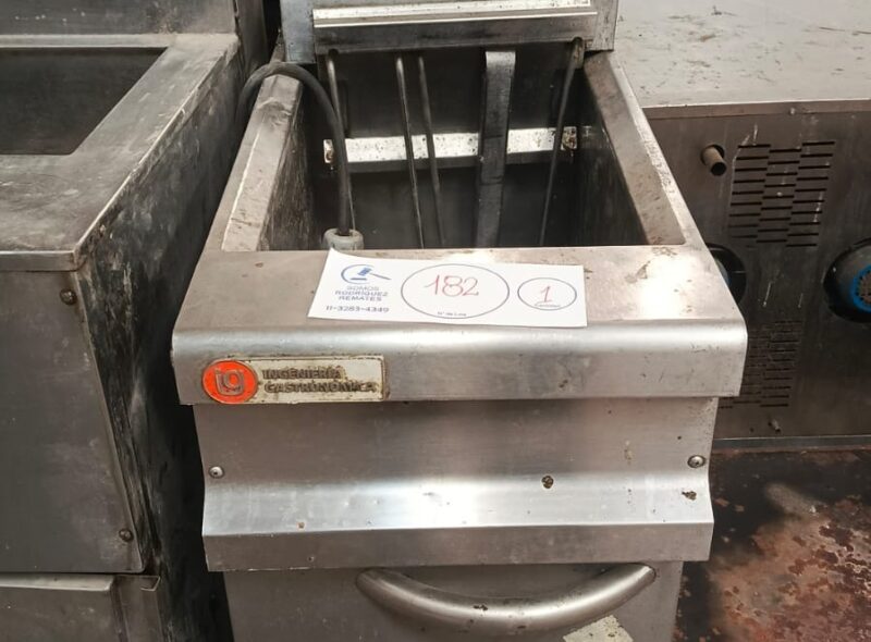 EQUIPAMIENTO GASTRONÓMICO POR C/O LA PR
