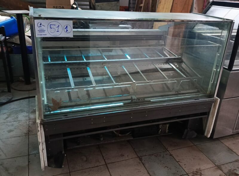 EQUIPAMIENTO GASTRONOMICO POR C/O DE IMPORTANTE CADENA CAFETERIA HELADERIA
