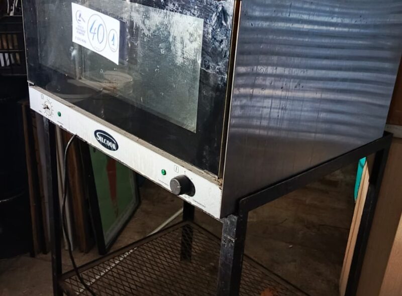 EQUIPAMIENTO GASTRONOMICO POR C/O DE IMPORTANTE CADENA CAFETERIA HELADERIA