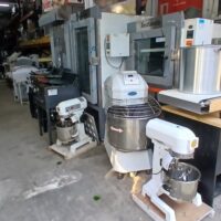 MAQUINARIA  y EQUIPAMIENTO GASTRONOMICO / BAZAR  NUEVA Y USADA