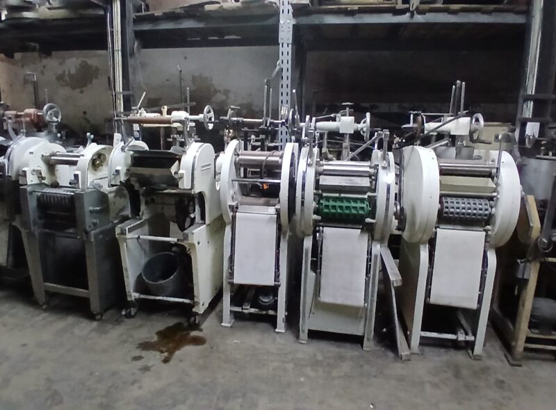 MAQUINARIA Y EQUIPAMIENTO GASTRONOMICO / BAZAR NUEVA Y USADA