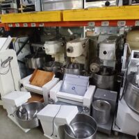 MAQUINARIA  y EQUIPAMIENTO GASTRONOMICO / BAZAR  NUEVA Y USADA