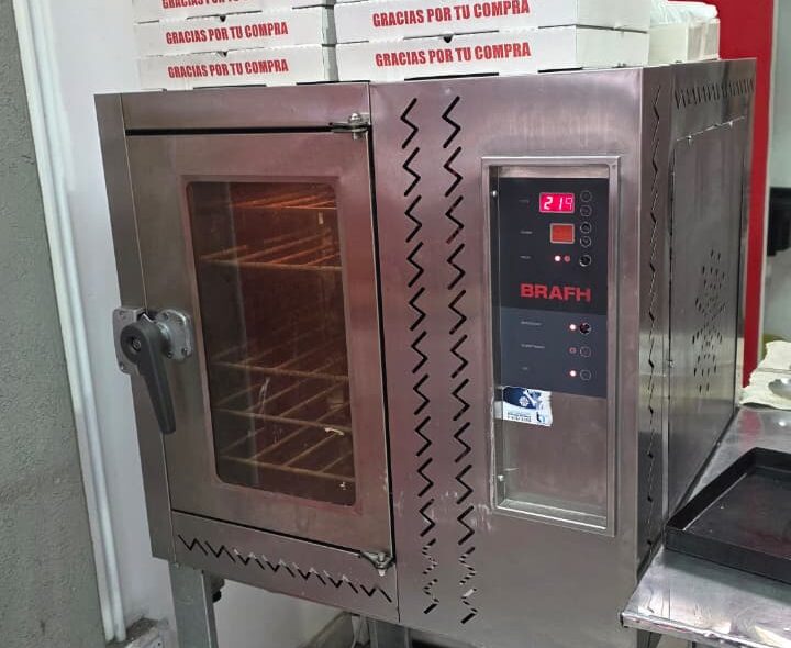 CASA DE PIZZAS Y EMPANADAS