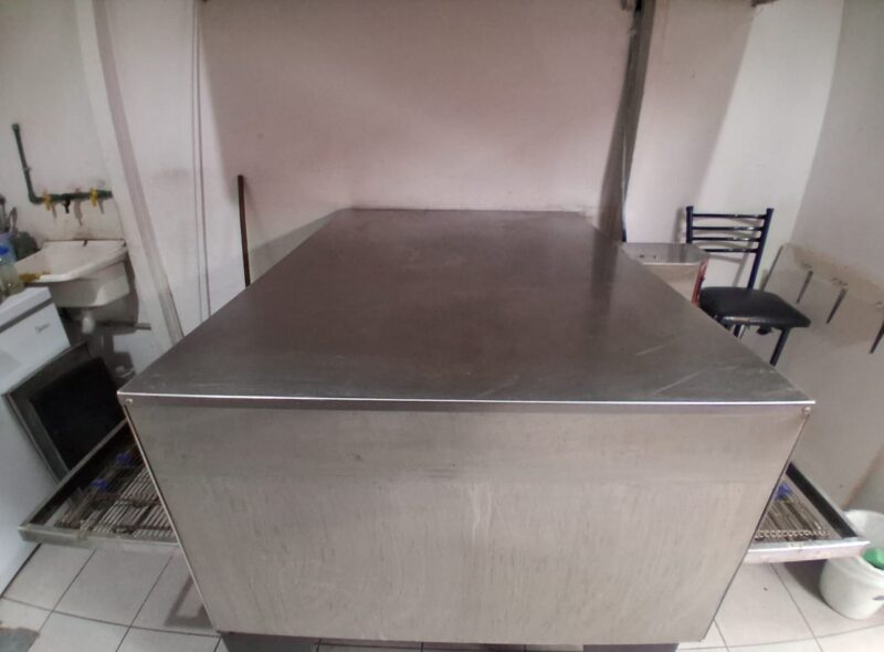 CASA DE PIZZAS Y EMPANADAS