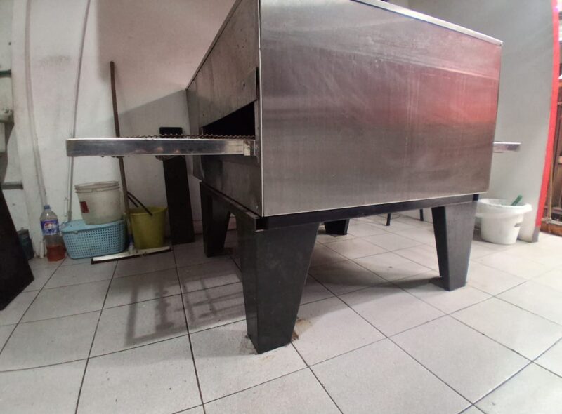 CASA DE PIZZAS Y EMPANADAS