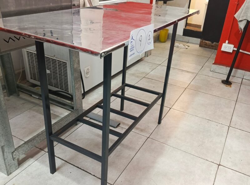 CASA DE PIZZAS Y EMPANADAS