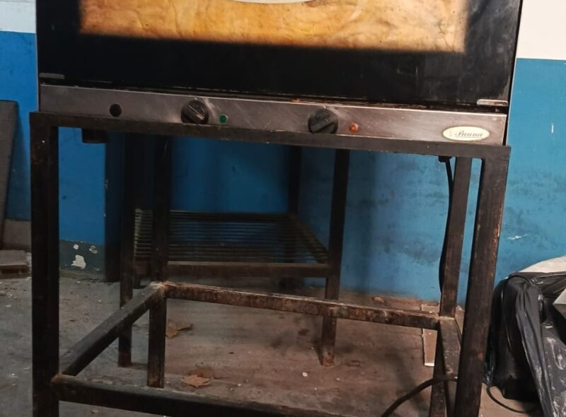 PANADERÍA Y VEHÍCULOS