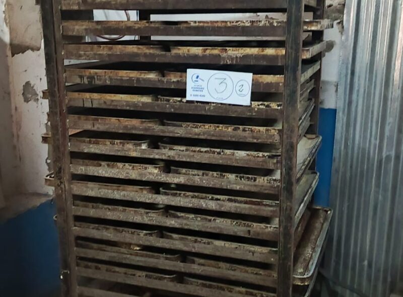 PANADERÍA Y VEHÍCULOS